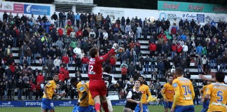 Siga o Caldas-Estoril Cerca de 4 mil pessoas assistiram ao Caldas-Estoril da época passada