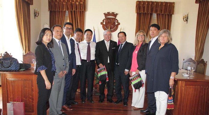 Comitivas de Angola e da China procuraram parceiros empresariais no Bombarral Comitiva