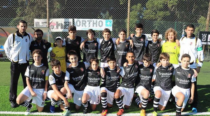 Caldas venceu Escola Académica em dérbi equilibrado Iniciados Caldas C plantel 2351