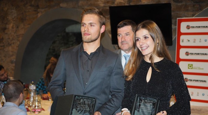 Caldense recebe diploma e troféu de campeã nacional absoluta 2016 Catarina Carvalho Gala 9