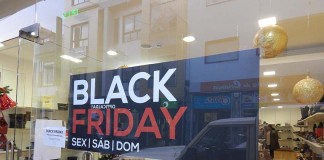 Mais lojas do comércio tradicional aderiram à Black Friday mas o La Vie continua a ganhar a corrida aos descontos Black Friday