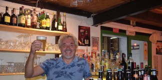 Belgituda, o bar belga de Óbidos Patrick Belgituda