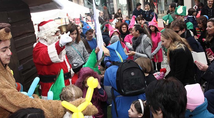 Dezenas de crianças receberam o Pai Natal nas Caldas Pai Natal