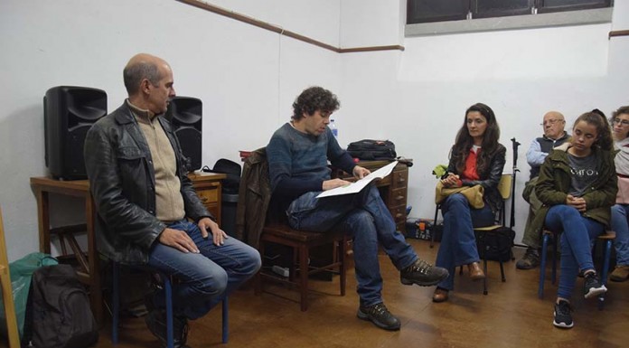 O actor Pedro Giestas quer a comunidade a fazer teatro em Óbidos PedroGiestasHistoria