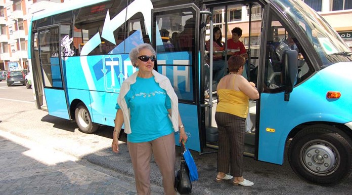 Paragens do Toma estão vandalizadas e muitas nem têm os horários