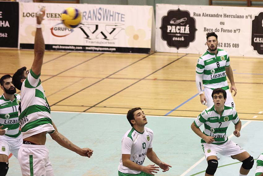 Vitória em S. Mamede, derrota em Guimarães