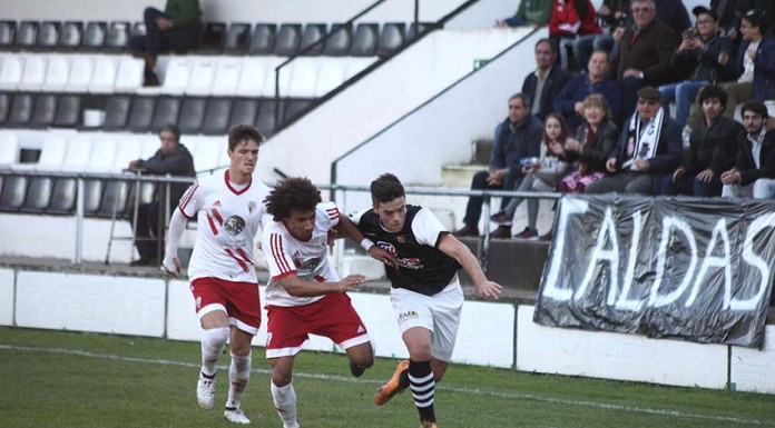 Caldas põe termo à crise com reviravolta na segunda parte Cascão