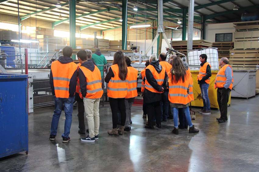 Dia aberto levou mais de 100 pessoas à Balbino & Faustino