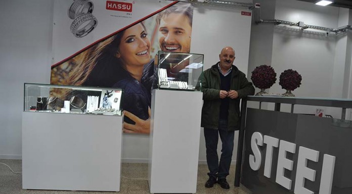 Steel abriu na Rua do Jardim André Nogueira