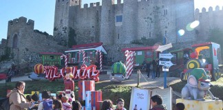 Em cada dia útil há 700 crianças das escolas que visitam a Vila Natal Vila Natal