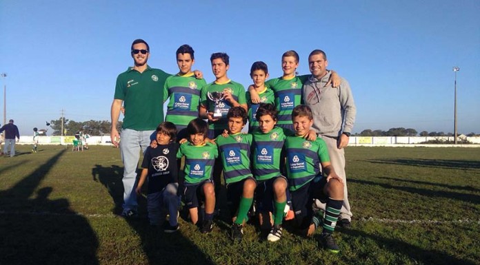 Pelicanos conquistam o torneio de Inverno na vila da Moita jovem pelicanos