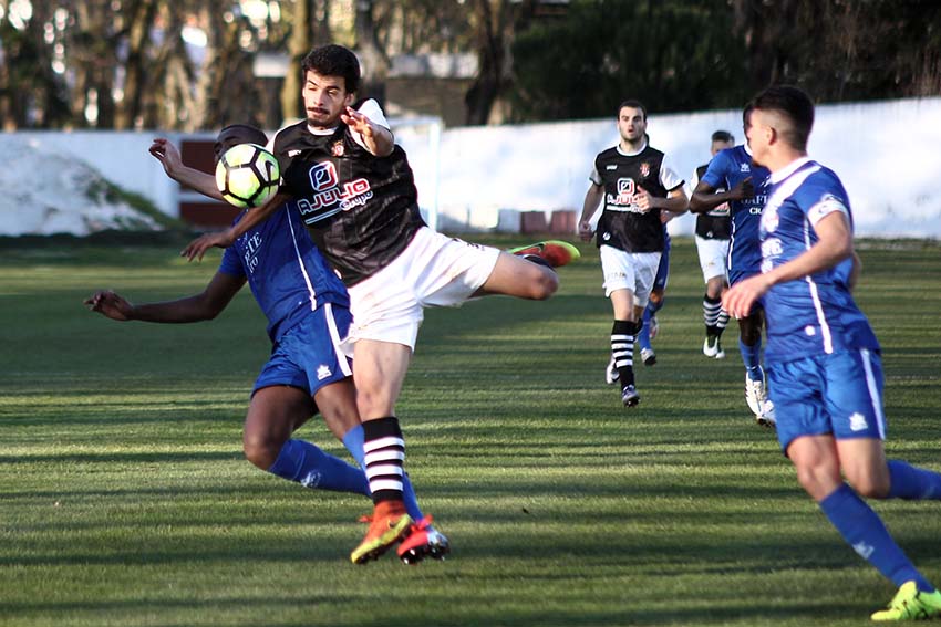 O Caldas meteu, finalmente, a terceira
