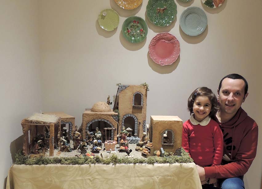 Caldense constrói presépio artesanal e quer aumentá-lo no próximo ano