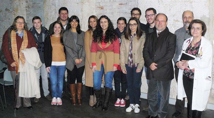 CHO recebeu 83 médicos internos Formacao_especifica