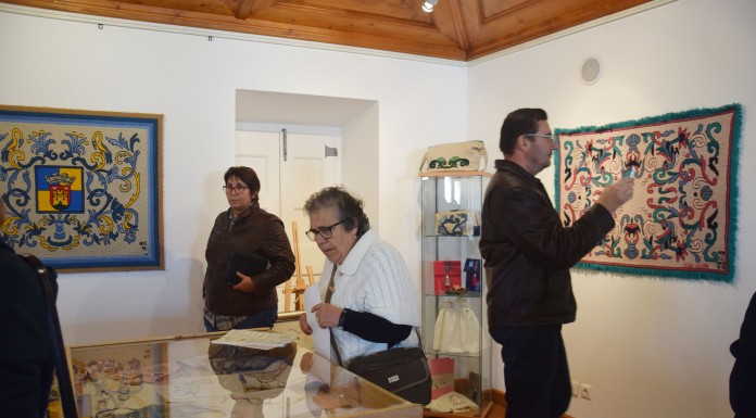 Cerâmica, bordados e joalharia mostram identidade de Óbidos Notícias das Caldas