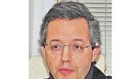 Vereador socialista diz que se devem evitar os ajustes directos na Câmara