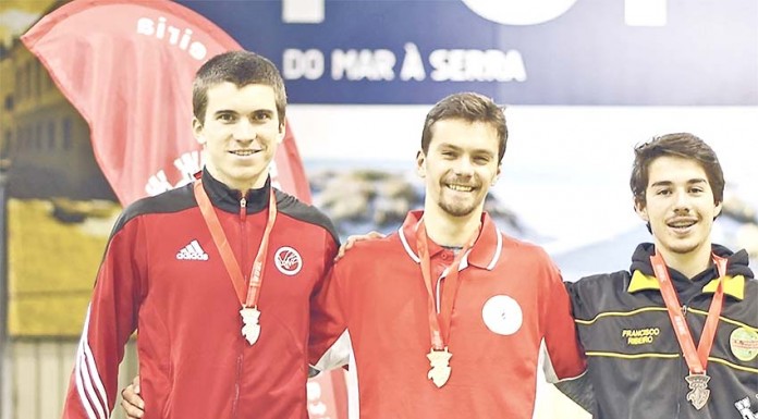 Carina Silva e Alexande Cardeira do Arneirense Campeões Distritais Absolutos em Pista Coberta Notícias das Caldas