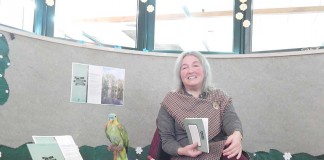 Conceição Colaço publica livro inspirado nos papagaios do Parque D. Carlos I notícias das Caldas