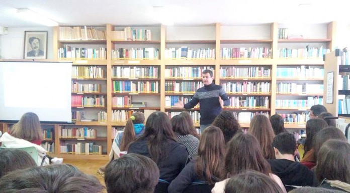 Deputado Bruno Dias na Escola Raul Proença notícias das Caldas