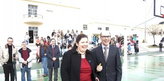 Requalificação do polidesportivo da EBI de Santo Onofre custou 50 mil euros Noticias das Caldas