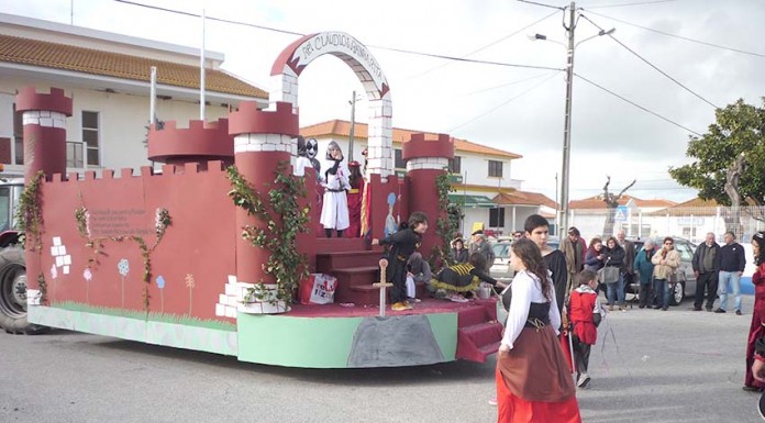 Duas tardes bem animadas no Carnaval de Alfeizerão Noticias das Caldas
