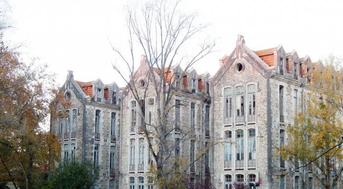 Câmara já retirou 35 toneladas de lixo dos Pavilhões do Parque Noticias das Caldas