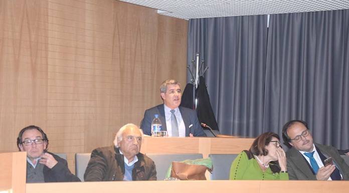 Assembleia Municipal das Caldas vai ter um papel mais activo na elaboração dos projectos estratégicos para a cidade notícias das Caldas