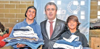 Praia do Norte patrocina dois esperanças do bodyboard notícias das Caldas