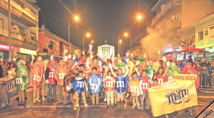 Multidões no Carnaval pelo Oeste Noticias das Caldas