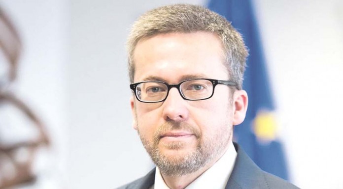 Entrevista a Carlos Moedas, comissário Europeu para Investigação, Ciência e Inovação comissário Europeu para Investigação, Ciência e Inovação
