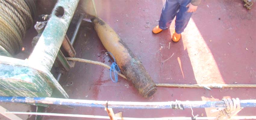 Uma bomba pescada na Nazaré