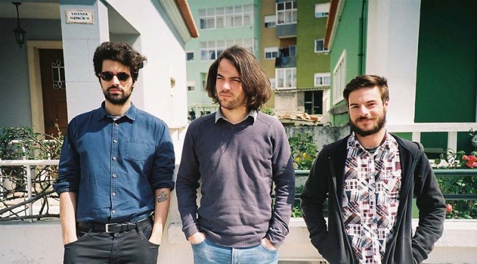 West é o álbum de estreia dos Cave Story Notícias das Caldas