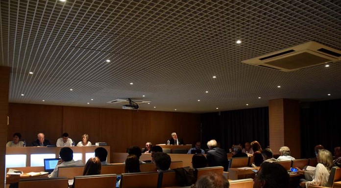 Oposição vota contra a prestação de contas da Câmara de 2016