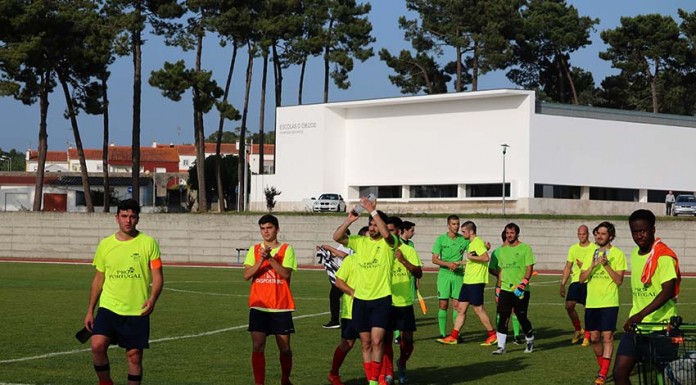 Marinhense fez a festa da subida e a AE Obidos foi despromovido notícias das Caldas