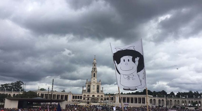 Peregrinos de todo o mundo pernoitaram nas Caldas para ir ver o Papa