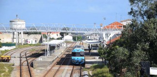 Continuam as supressões de comboios na linha do Oeste notícias das Caldas