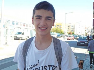 Leonardo Gil, estudante (Caldas da Rainha)