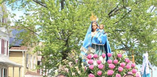 Festa de Nossa Sra. dos Mártires foi mais uma jornada de fé e ponto de encontro da comunidade caldense dos USA Nossa Sra. dos Mártires