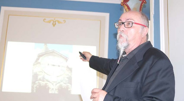 José Pereira Cardina: o nome da Nazaré nas torres de relógios Gazeta das Caldas