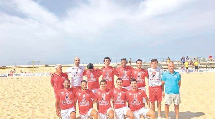 Casa do Benfica no Campeonato Nacional Futebol Praia Gazeta das Caldas
