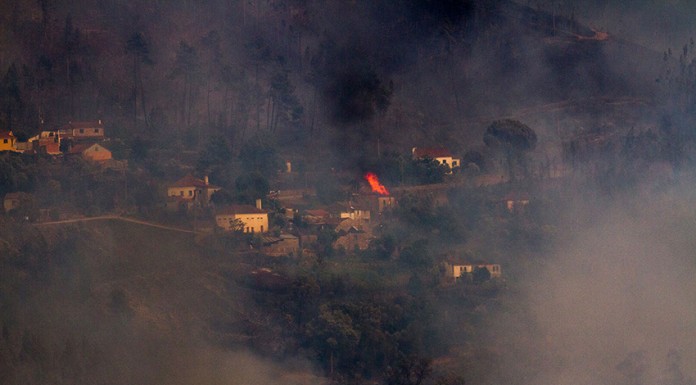 Bombeiros das Caldas e de Óbidos destacam violência física e emocional da tragédia de Pedrogão