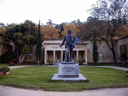 Câmara e Liga de Amigos não querem descentralização do Museu Malhoa Notícias das Caldas