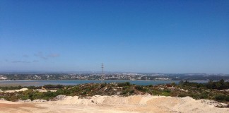 Um projecto polémico campo de golfe