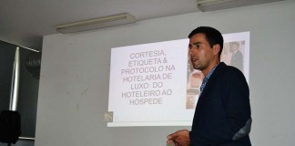 Caldense lançou livro sobre etiqueta e protocolo na hotelaria de luxo Notícias das Caldas