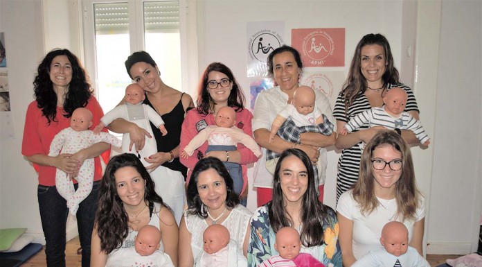Curso de Instrutores Massagem Infantil da Associação Internacional de Massagem Infantil Gazeta das Caldas