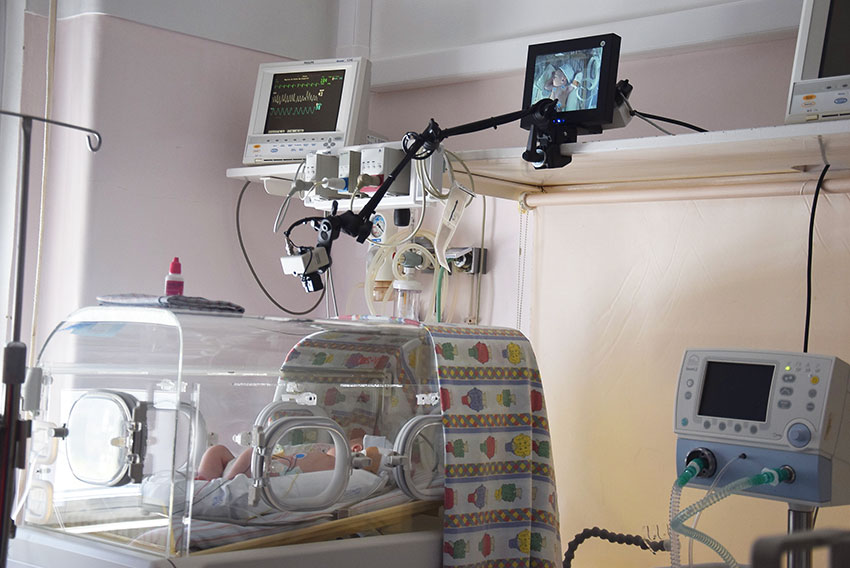 Pais já podem acompanhar à distância bebés internados na Neonatologia das Caldas
