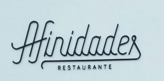 Reabre restaurante ao cimo da Praça da Fruta