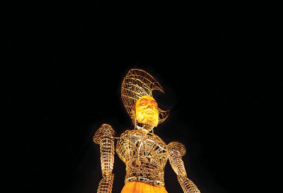 Marionetas gigantes no mosteiro de Alcobaça