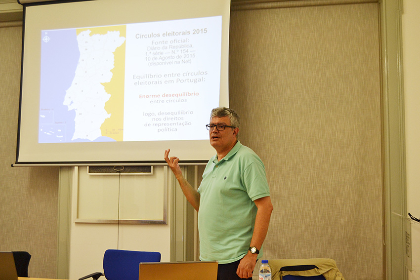 Especialista defende que as eleições deveriam privilegiar as pessoas em vez dos partidos