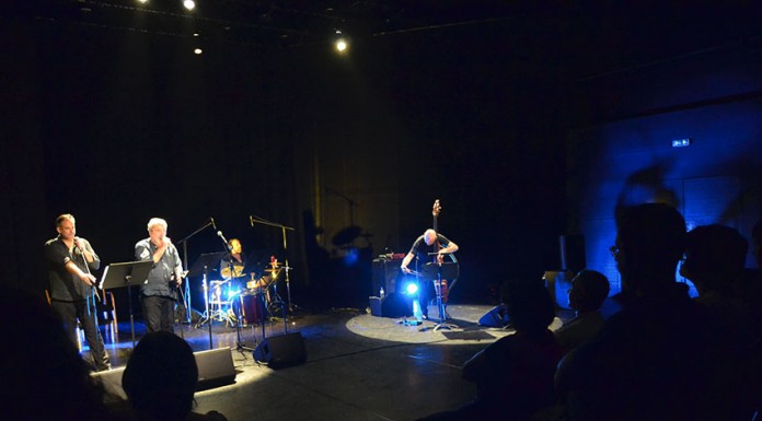 Um serão único de poesia no palco do CCC